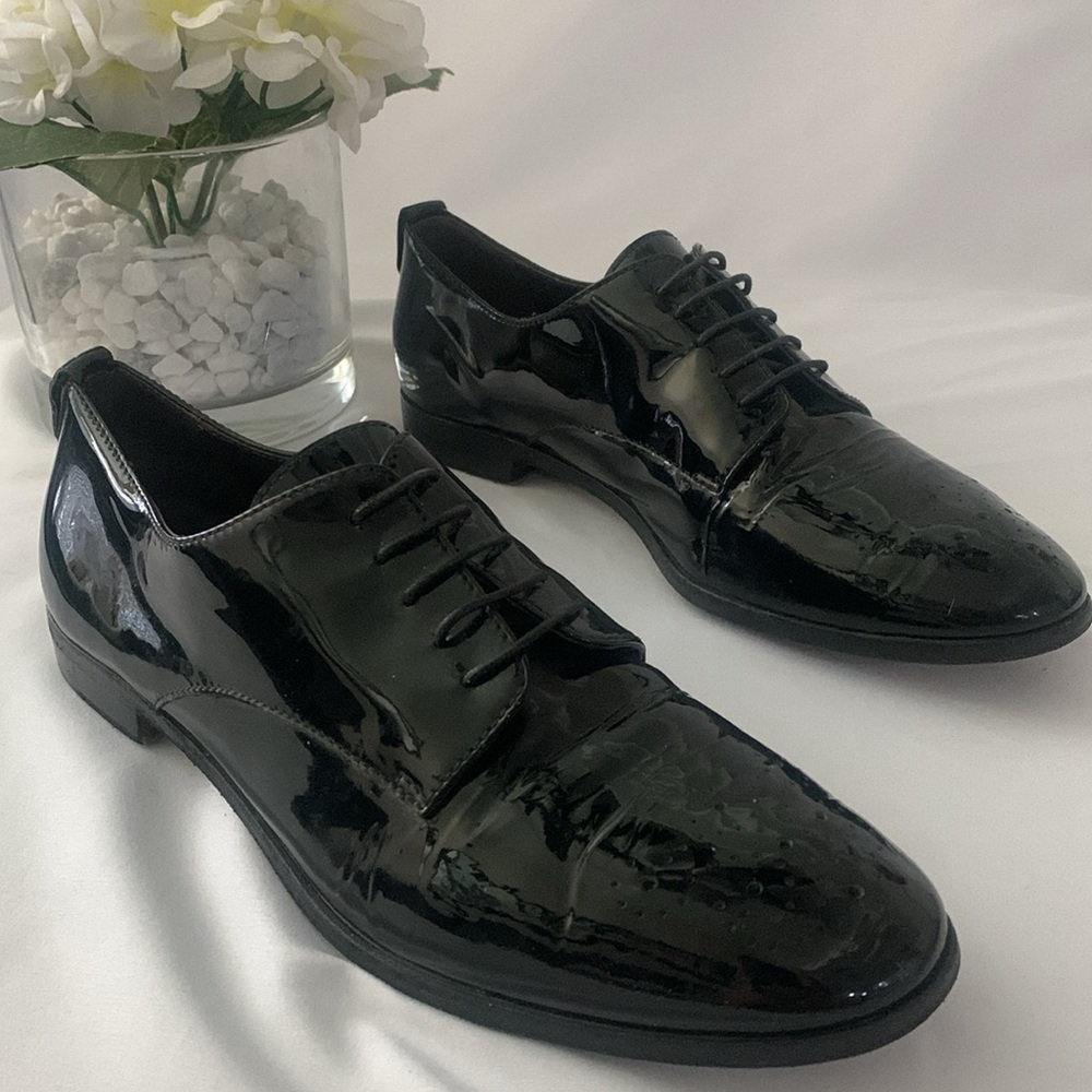 AGL Shiny Patent Leather Lace Up Oxfords Loafers